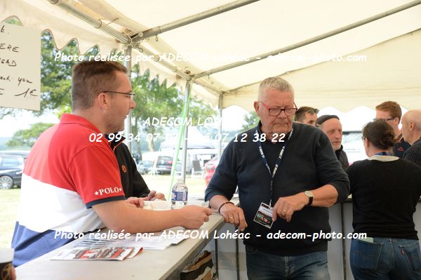 http://v2.adecom-photo.com/images//6.COURSE DE COTE/2023/9_COURSE_DE_COTE_ST_GOUENO_2023/LA_BUVETTE/39E_5264.JPG